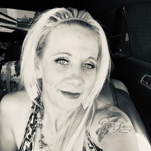 Meet your Posher, Ariane